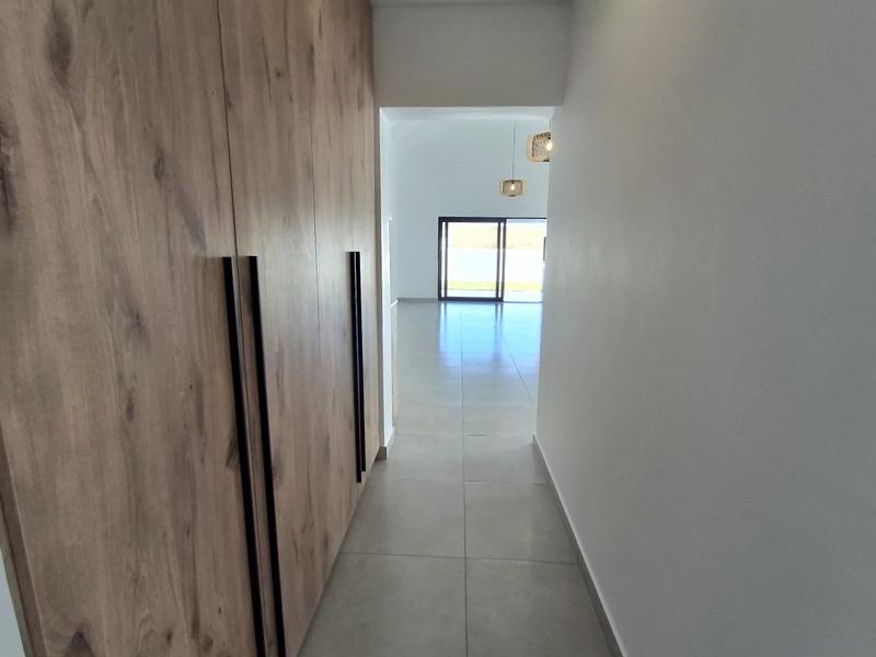 3 Bedroom Property for Sale in Britannia Bay Western Cape